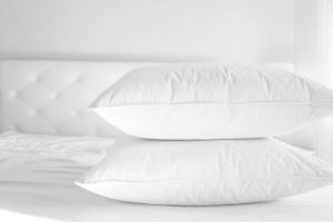 Digital Décor Hotel Down Alternative Pillow
