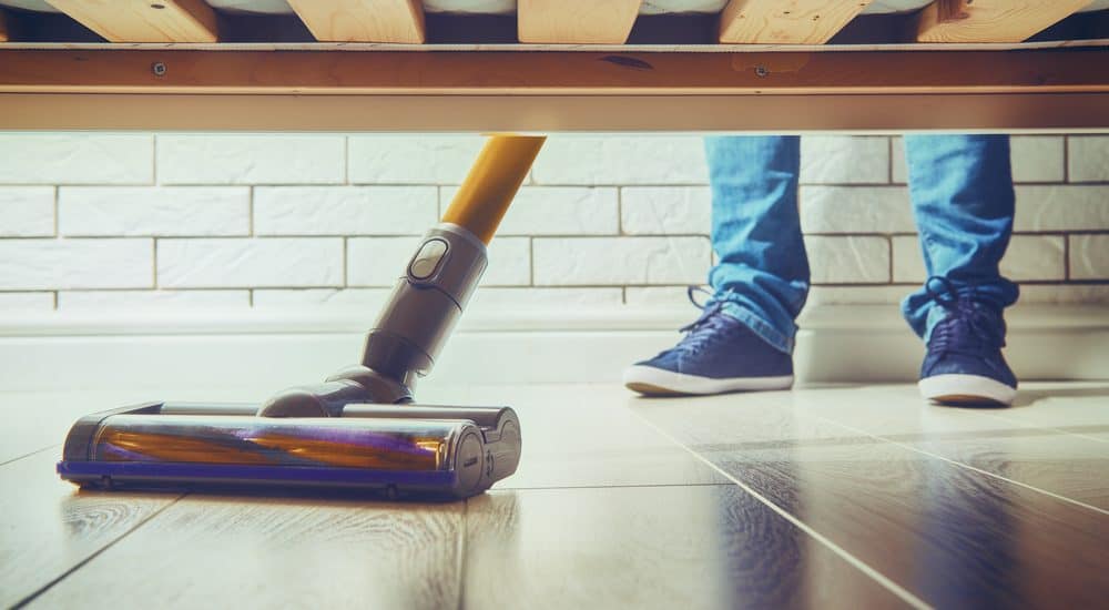 Best Vacuums for Hardwood Floors Liquid Image