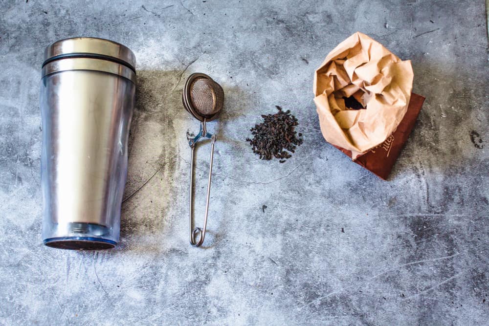 Tea Infuser Travel Mug For Loose Leaf Tea Liquid Image
