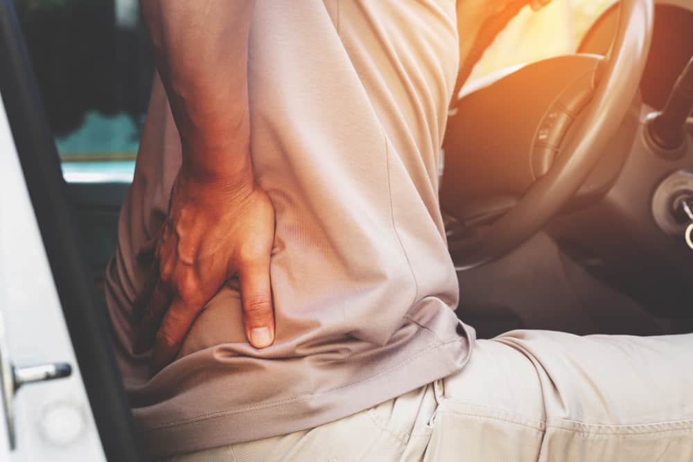 back pain while driving